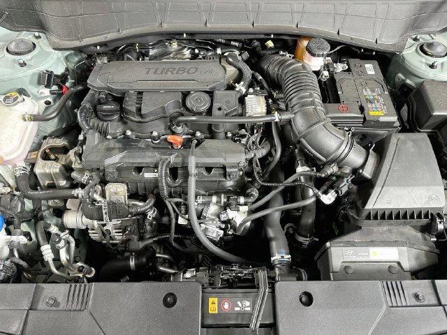 Used 2026 Hyundai Kona Limited FWD image 23