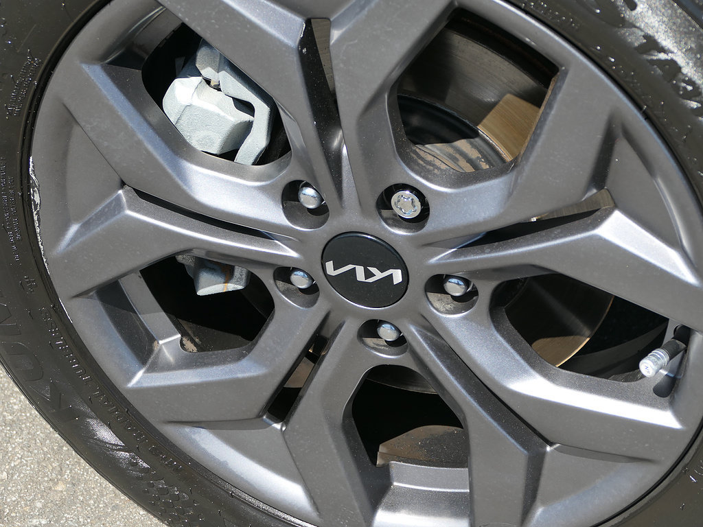 Used 2024 Kia Seltos S AWD/4WD image 9