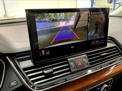 Used 2023 Audi Q5 2.0T Premium Plus w/ Premium Plus Package image 23