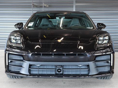 New 2026 Porsche Panamera RWD image 8