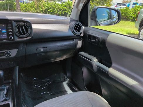 Used 2021 Toyota Tacoma SR w/ SR Convenience Package RWD image 16
