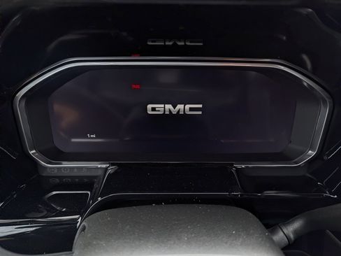 New 2026 GMC Sierra 1500 Elevation image 2
