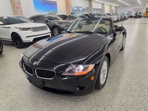 Used 2005 BMW Z4 2.5i RWD image 7