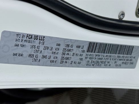 Used 2018 Jeep Compass Latitude w/ Popular Equipment Group image 39