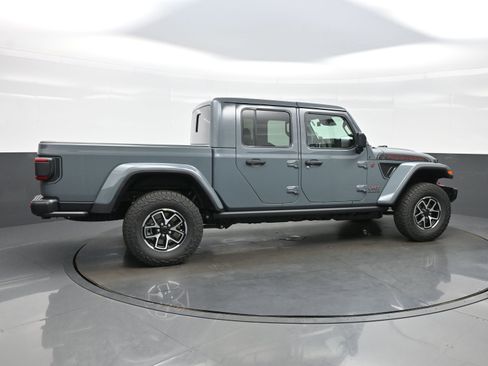 New 2026 Jeep Gladiator Rubicon AWD/4WD image 8