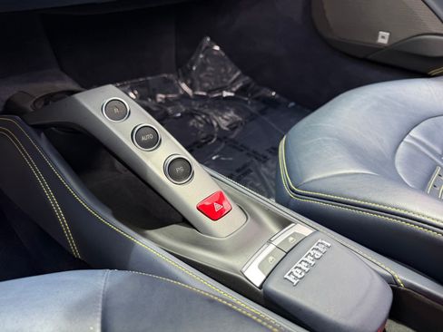 Used 2017 Ferrari 488 GTB RWD image 42