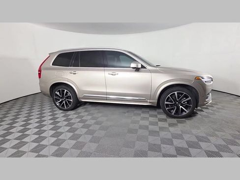 Used 2023 Volvo XC90 B6 Plus w/ Protection Package Premier AWD/4WD image 35