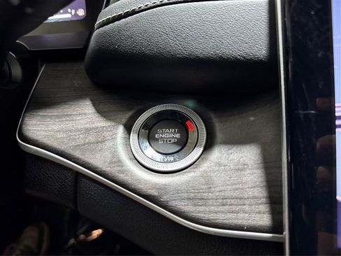 Used 2023 Jeep Grand Cherokee 4WD 4xe image 30