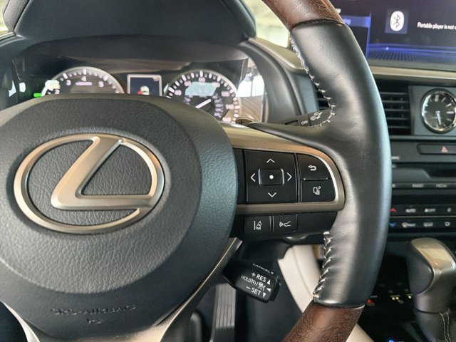 Certified 2022 Lexus RX 350L FWD w/ Premium Package image 16