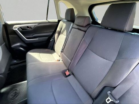 Certified 2025 Toyota RAV4 LE AWD/4WD image 21