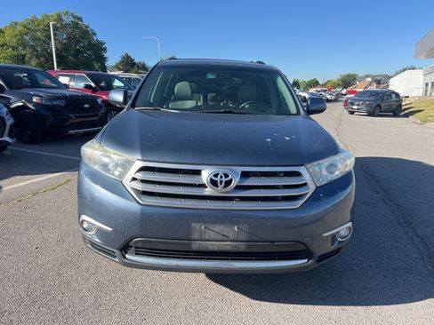 Used 2013 Toyota Highlander Limited w/ Convenience Pkg AWD/4WD image 18