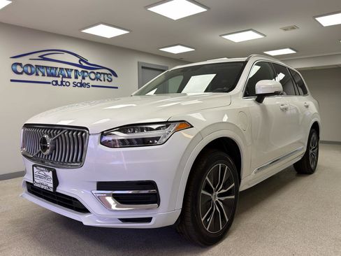 Used 2022 Volvo XC90 T8 Inscription Expression image 1