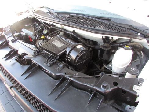 Used 2012 Chevrolet Express 1500 image 27