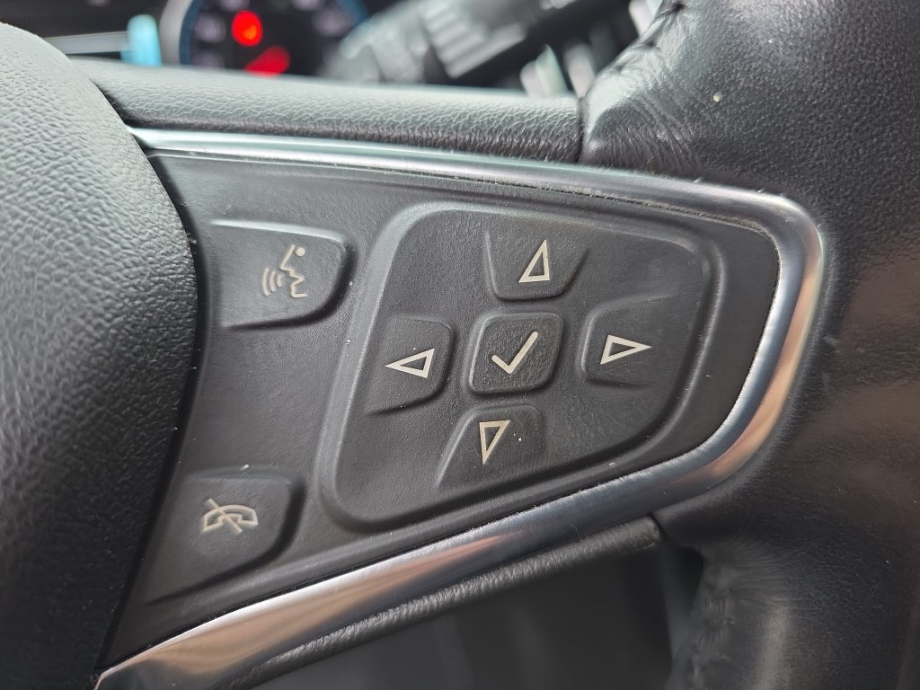 Certified 2018 Chevrolet Equinox Premier FWD image 20
