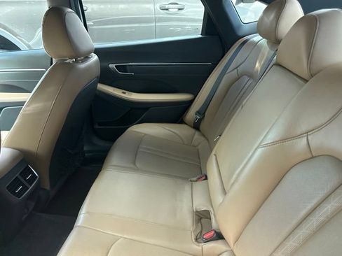 Used 2020 Hyundai Sonata Limited FWD image 14
