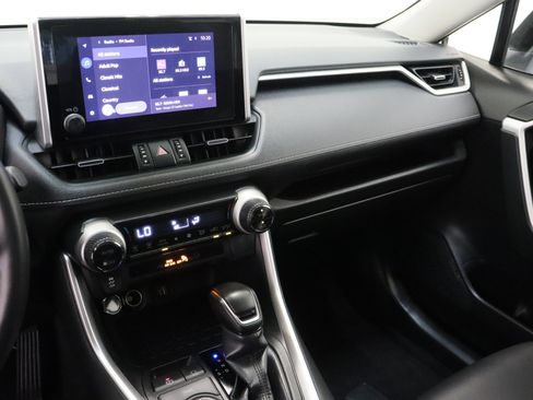 Certified 2025 Toyota RAV4 XLE Premium AWD/4WD image 16