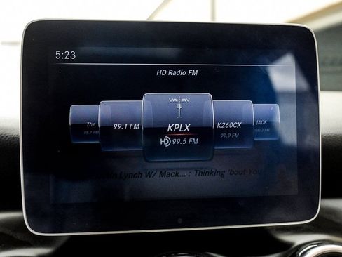 Used 2019 Mercedes-Benz GLA 250 image 32
