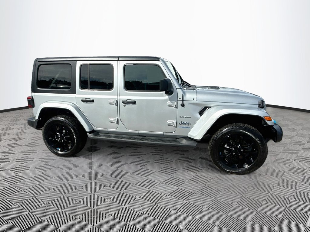Certified 2022 Jeep Wrangler Unlimited Sahara w/ Cold Weather Group AWD/4WD image 5