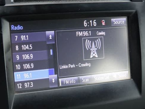 Used 2017 Toyota Camry LE FWD image 20