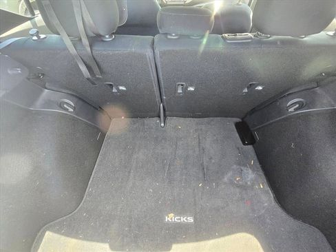 Used 2024 Nissan Kicks SV FWD image 6