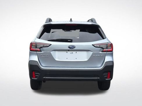 Used 2022 Subaru Outback Premium AWD/4WD image 7