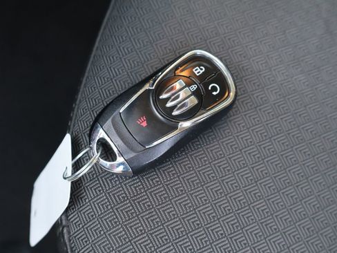 Used 2025 Buick Encore GX Preferred FWD image 32