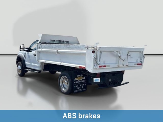 Used 2019 Ford F550 2WD Regular Cab Super Duty image 3
