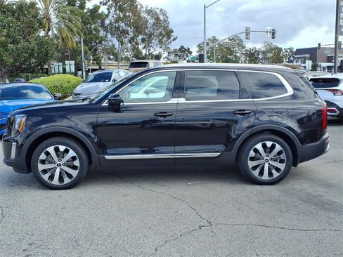 Certified 2022 Kia Telluride EX w/ EX Premium Package image 9