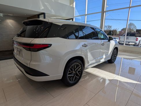 New 2026 Lexus TX 350 AWD image 2