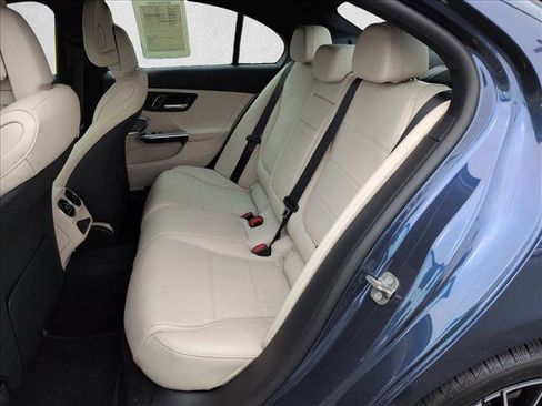 Used 2025 Mercedes-Benz C 300 Sedan image 20