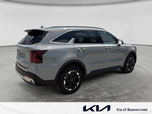 New 2026 Kia Sorento S w/ S Panoramic Sunroof Package FWD image 5