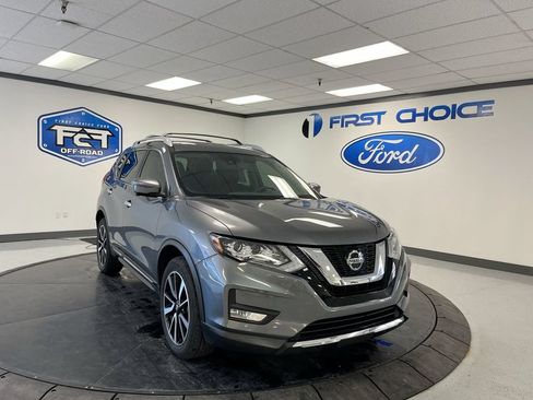 Used 2020 Nissan Rogue SL w/ Premium Package AWD/4WD image 16