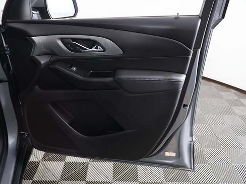 Used 2023 Chevrolet Traverse LT w/ LPO, Floor Liner Package AWD/4WD image 24