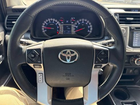 Used 2018 Toyota 4Runner SR5 RWD image 11