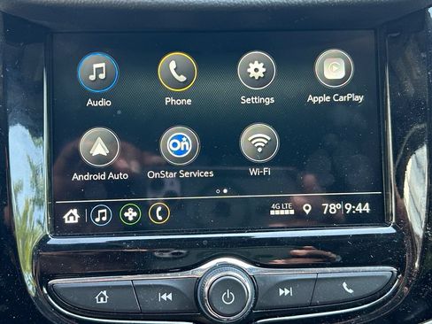 Used 2019 Chevrolet Trax LT w/ LT Convenience Package FWD image 28