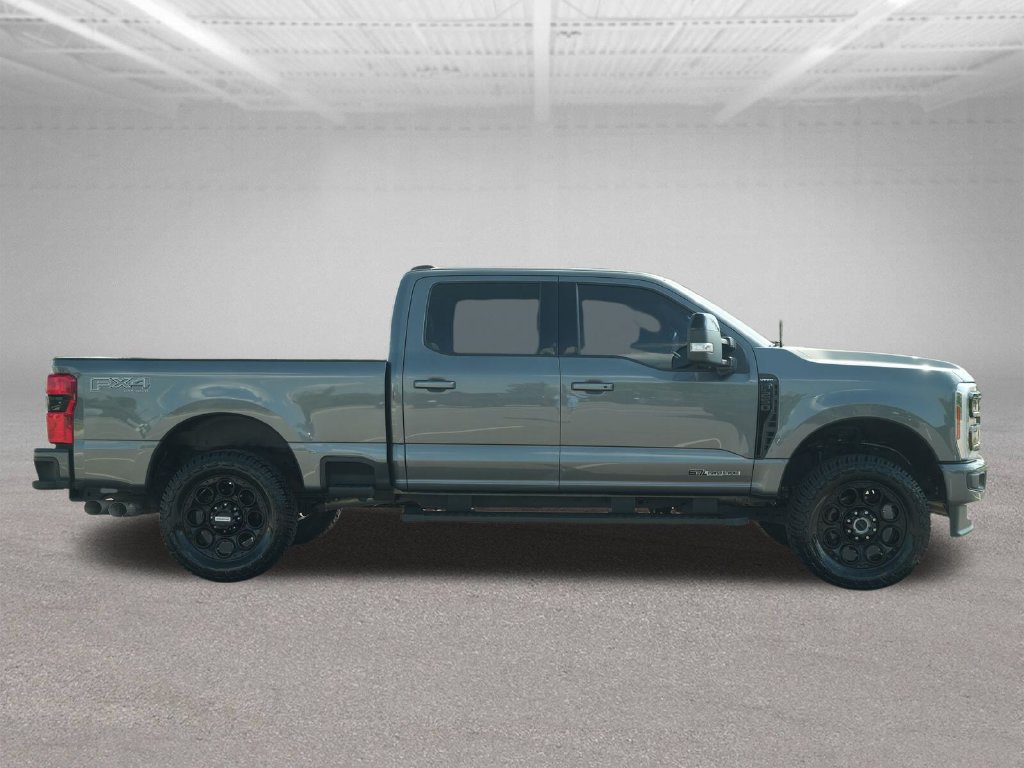 Used 2025 Ford F250 Lariat w/ Black Appearance Package AWD/4WD image 10