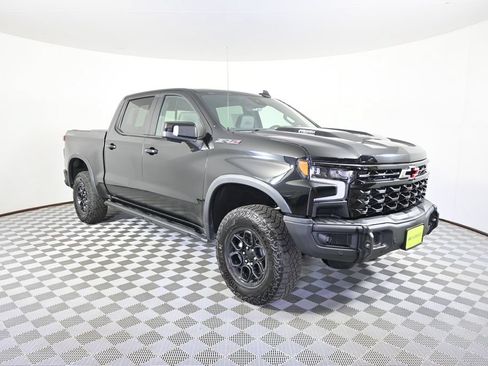 Used 2024 Chevrolet Silverado 1500 ZR2 w/ ZR2 Bison Edition AWD/4WD image 10