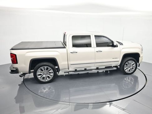 Used 2015 GMC Sierra 1500 Denali w/ Driver Alert Package AWD/4WD image 30