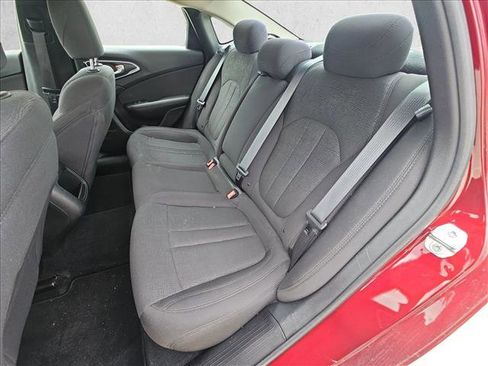 Used 2015 Chrysler 200 Limited w/ Convenience Group image 17