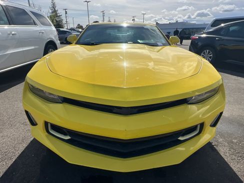 Used 2017 Chevrolet Camaro LT image 6