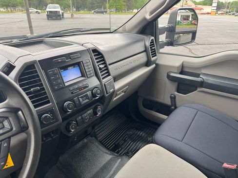 Used 2020 Ford F250 XL w/ XL Value Package AWD/4WD image 12