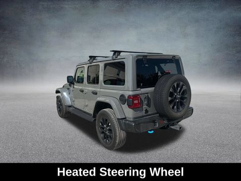 Used 2023 Jeep Wrangler Unlimited Sahara w/ Cold Weather Group AWD/4WD image 19