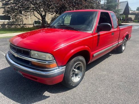 Used 2003 Chevrolet S10 Pickup LS w/ Convenience Package RWD image 20
