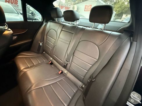Used 2019 Mercedes-Benz C 300 Sedan w/ Premium Package image 29