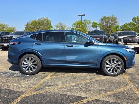New 2026 Buick Envista Avenir FWD image 10