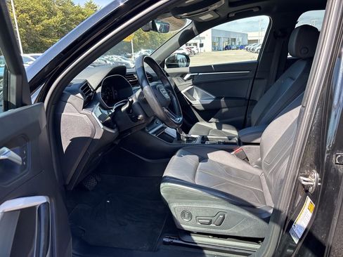 Used 2022 Audi Q3 2.0T Premium w/ Convenience Package image 14