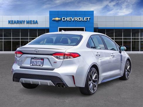 Used 2020 Toyota Corolla SE FWD image 6