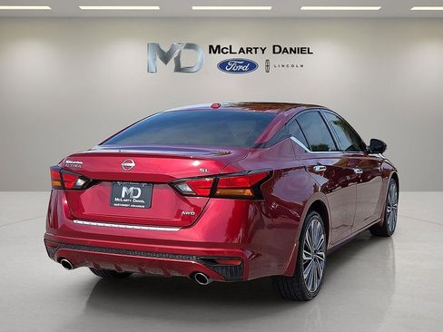 Used 2023 Nissan Altima 2.5 SL AWD/4WD image 5