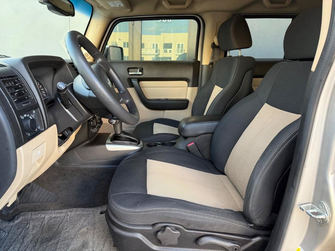 Used 2006 HUMMER H3 w/ Chrome Appearance Package AWD/4WD image 14