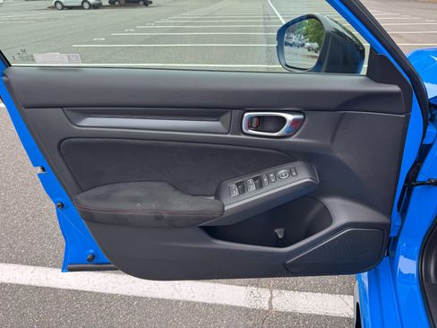 Used 2025 Honda Civic Type R image 26